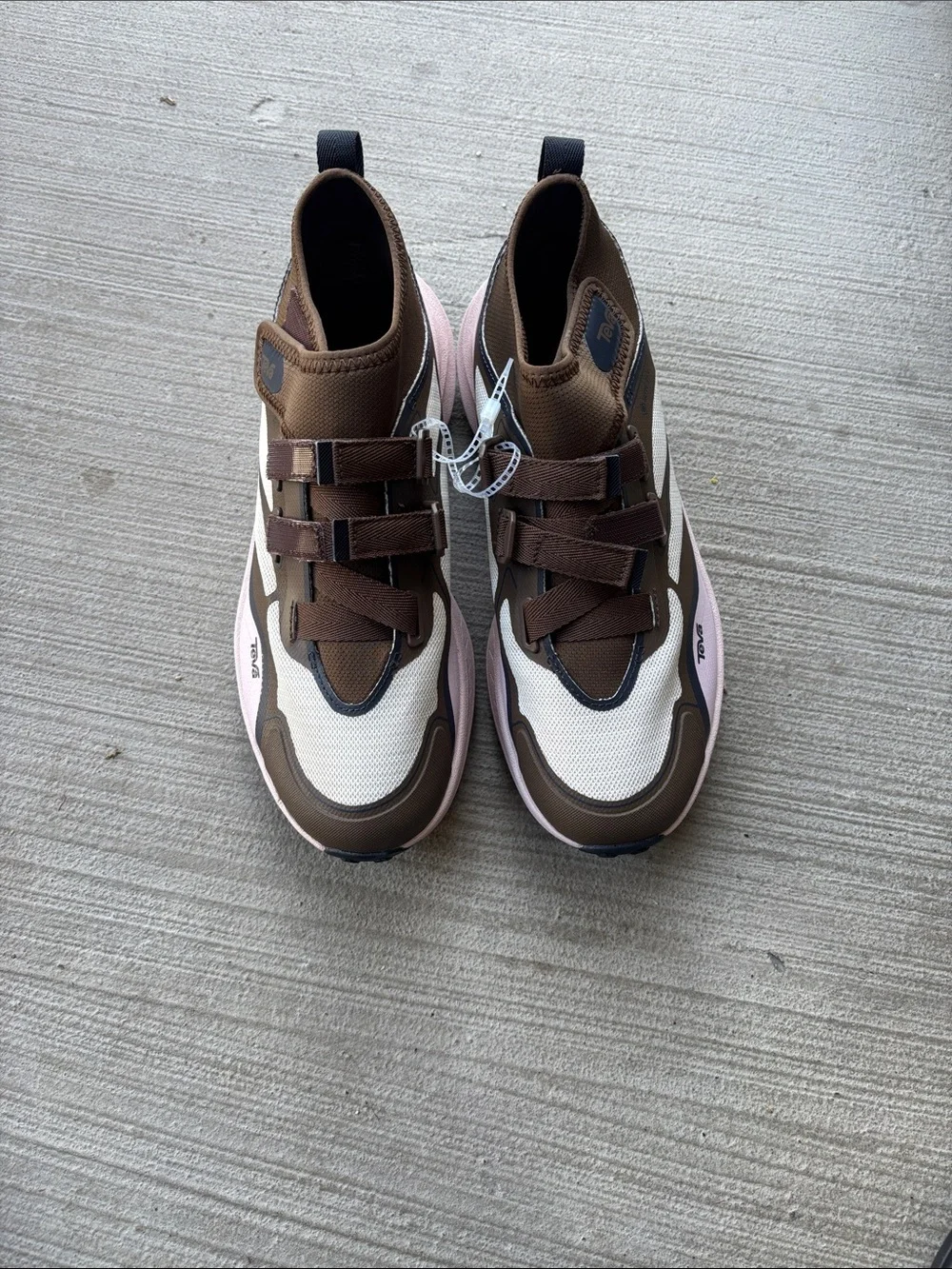 Teva - Picture 1 of 7